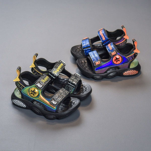 Moderne sandale za dječake pogodne za svaki dan i plažu