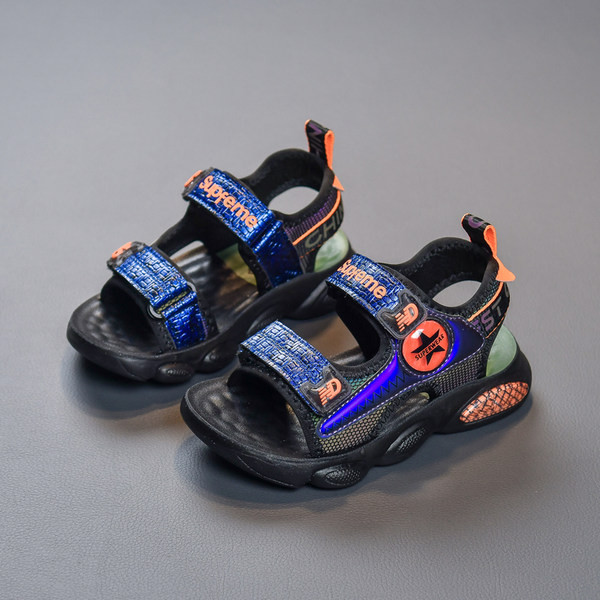 Moderne sandale za dječake pogodne za svaki dan i plažu