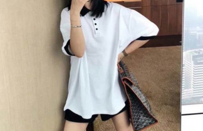 Ženska bluza jednobojni model s gumbima za trudnice