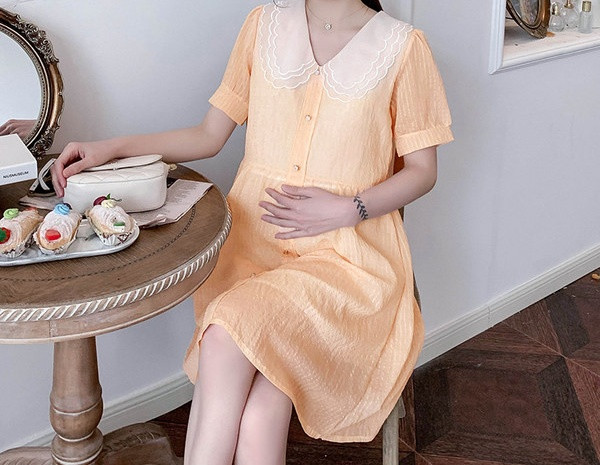 Ženska kratka haljina s gumbima za trudnice