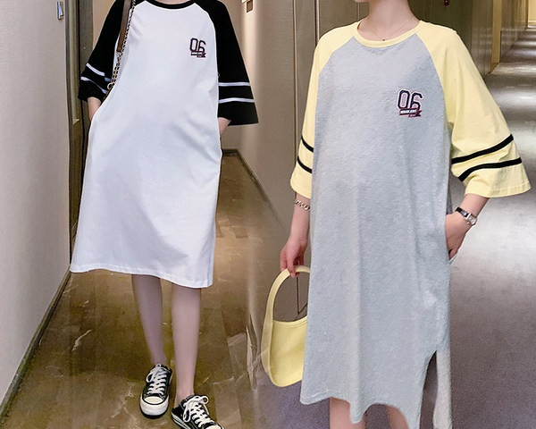 Laisvalaikio moteriškos suknelės tiesus modelis su ovalia iškirpte nėščiosioms