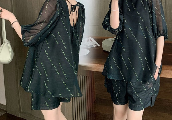 Šiuolaikinis moteriškas palaidinės ir šortų komplektas nėščiosioms