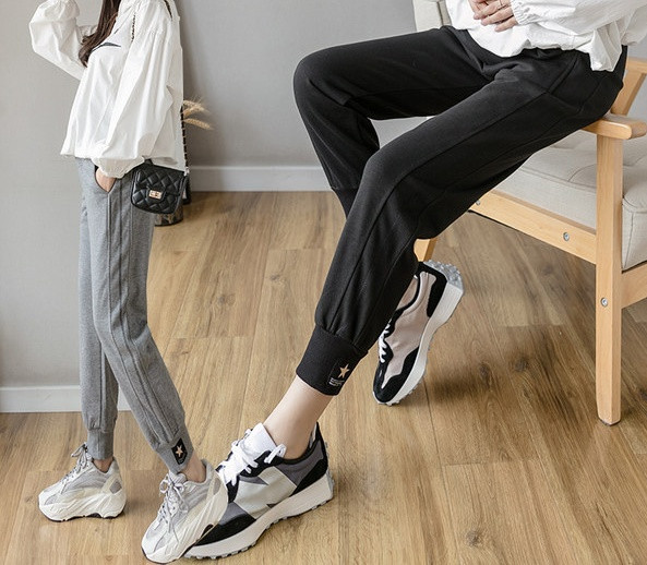 Ženske sportske hlače ravni model za trudnice