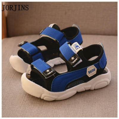 Dječje sandale za dječake sa čičkom i natpisom