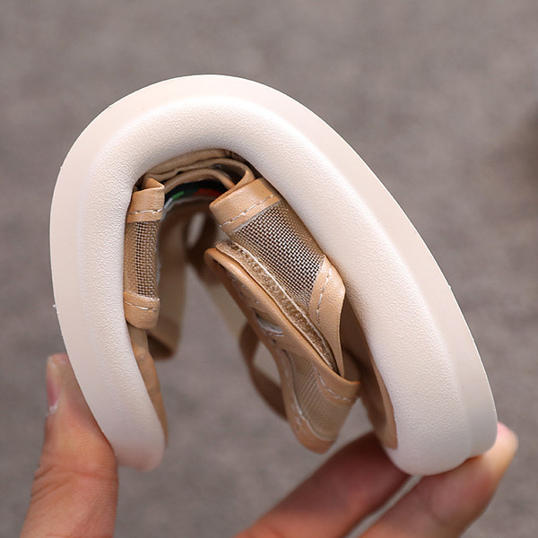 Aktualne dječje sandale sa čičak zakrpama za dječake