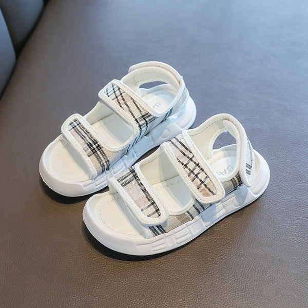 Μοντέρνα παιδικά σανδάλια με velcro