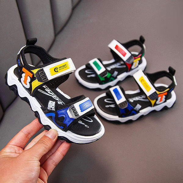 Novi model dječjih sandala za dječake sa 3D aplikacijama i čičak kopčanjem