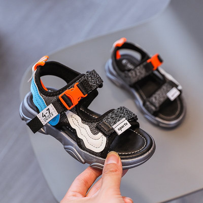 Vaikiškos basutės su sagtimi ir velcro lopais berniukams