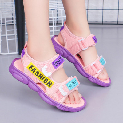 Ležerne dječje sandale sa zakrpama i ravnim potplatom