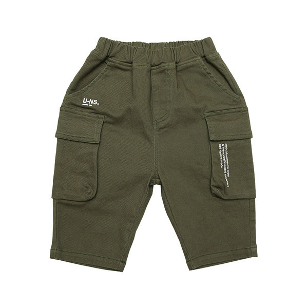 Παιδικό παντελόνι με πλαϊνές τσέπες και μήκος 3/4