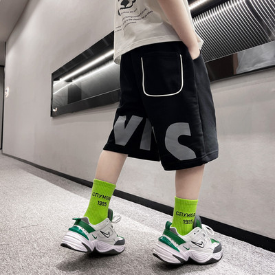 Νέο μοντέλο κοντό παιδικό σορτς για αγόρια, κατάλληλο για καθημερινή ζωή και σπορ