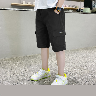 Παιδικά βαμβακερά σορτς με μήκος 3/4 και τσέπες