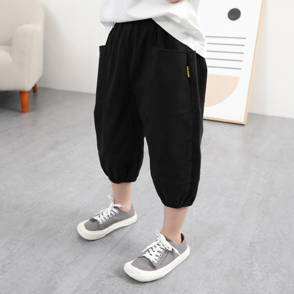 Παιδικό παντελόνι με τσέπες και μήκος 7/8