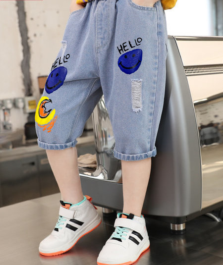 Νέο μοντέλο παιδικά τζιν με απλικέ χρώμα