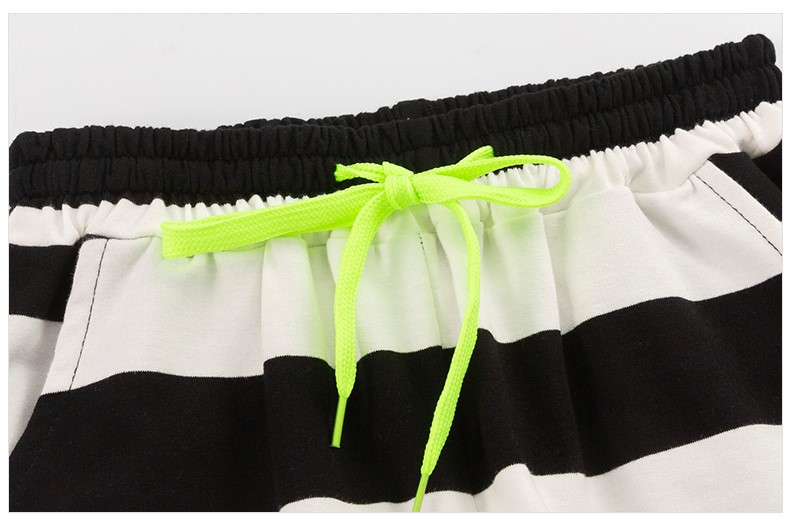 Νέο μοντέλο παιδικά σορτς για το καλοκαίρι για αγόρια σε διάφορα χρώματα