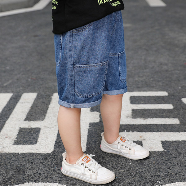 Dječje ležerne kratke traperice s džepovima-za dječake