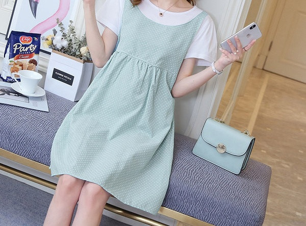 Μοντέρνο γυναικείο φόρεμα με οβάλ λαιμόκοψη  δύο μοντέλα για εγκύους