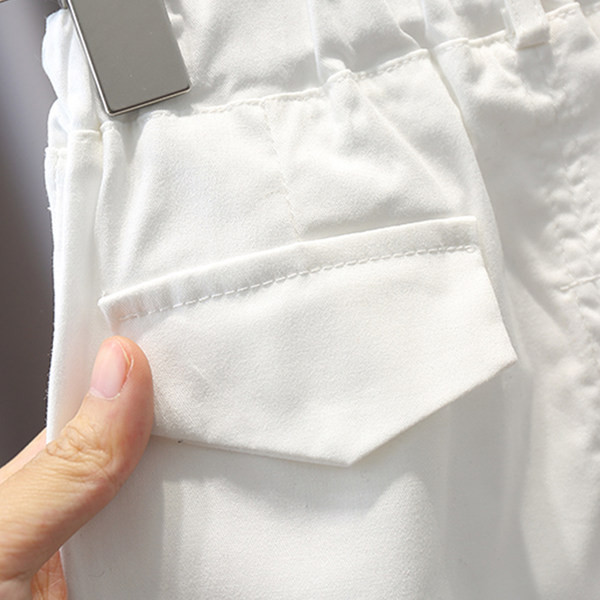 Παιδικά σορτς με ελαστική μέση και κουμπί