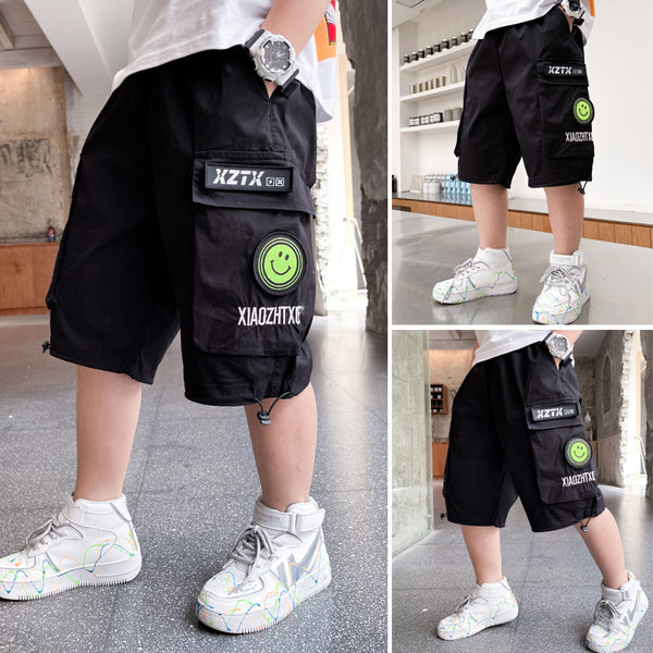 Παιδικό παντελόνι 3/4 για αγόρια με έμβλημα