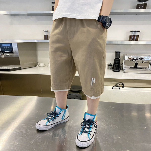 Παιδικό καλοκαιρινό παντελόνι με μήκος 3/4 και τσέπες