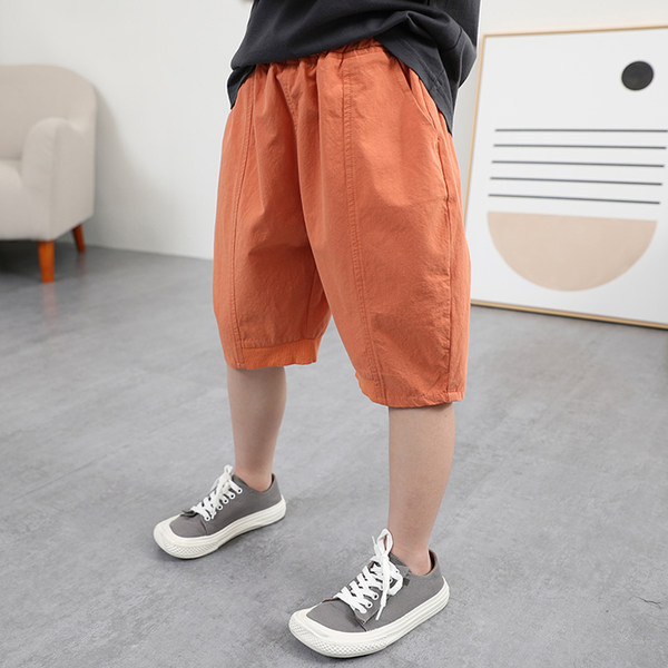 Παιδικά σορτς με τσέπες φαρδύ μοντέλο για αγόρια