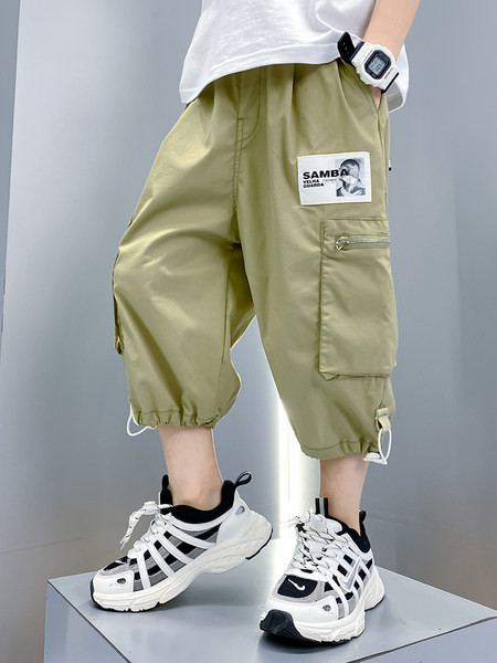 Dječje hlače s džepovima i printom u dvije boje