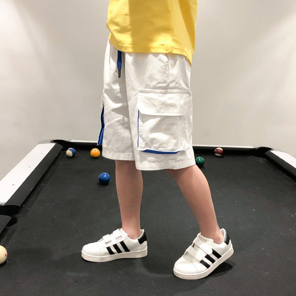 Vasaras šorti ar lielām sānu kabatām