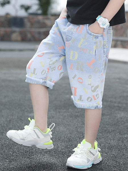 Τρέχον τζιν για παιδιά με επιγραφές - για αγόρια