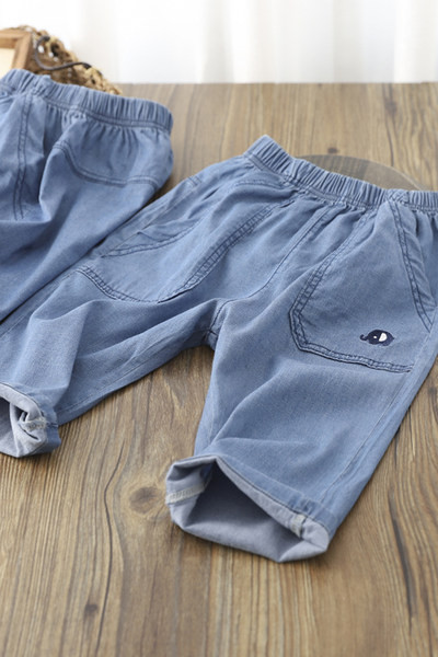 Dječje kratke hlače s elastičnim strukom u sivoj boji