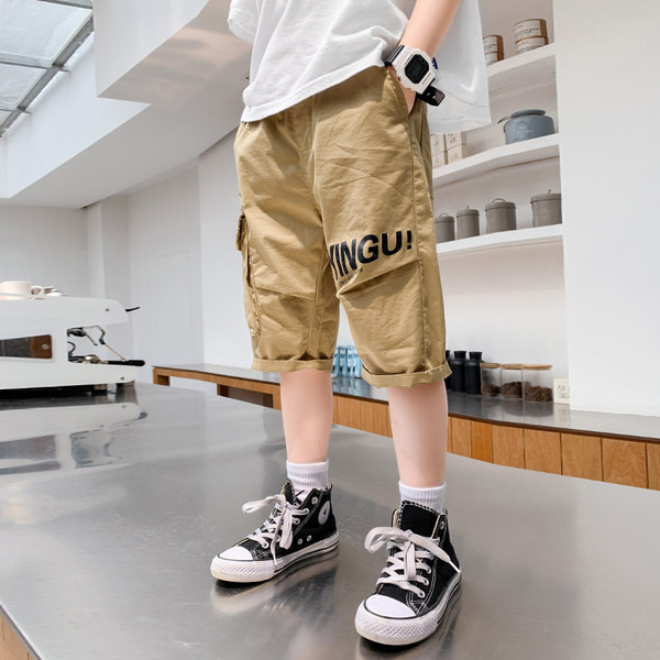 Dječje kratke hlače s džepovima za dječake