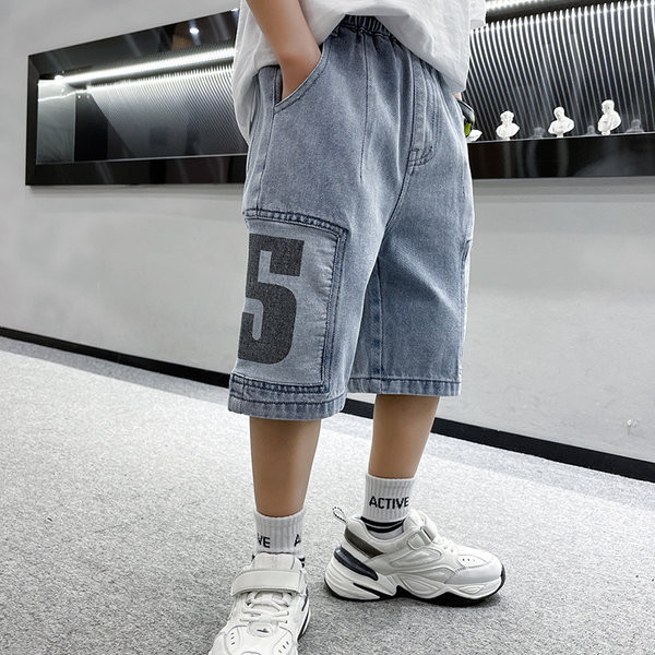 Dječje 3/4 traperice s džepovima za dječake