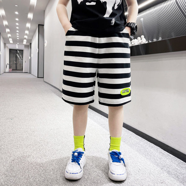 Детски раирани панталони с връзки 