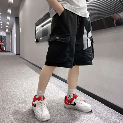 Детски 3/4 панталони с джобове в сив и черен цвят 