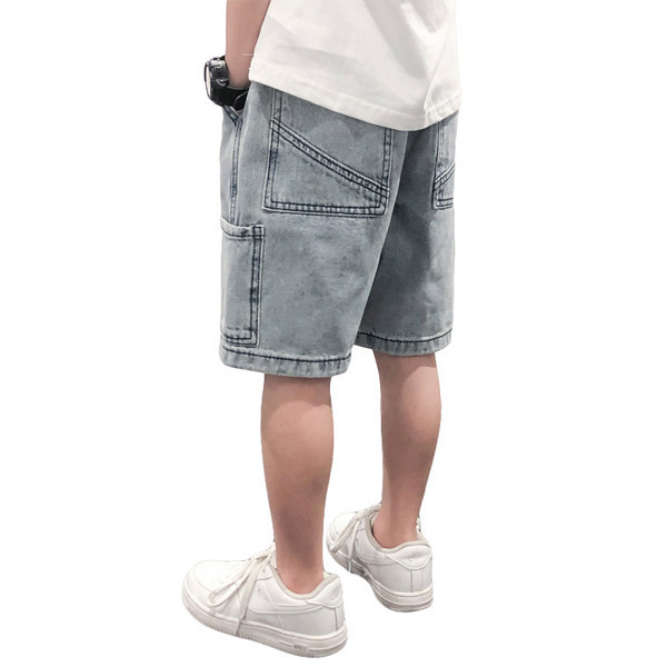 Дънкови 3/4 панталони с джобове в син цвят подходящи за момчета 