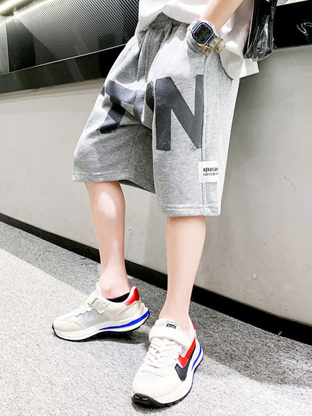 Нов модел детски панталони с надписи и джобове