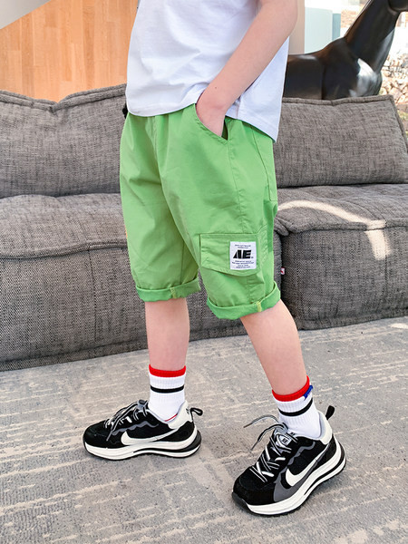 Ежедневни къси панталони с джобове и надпис за момчета 