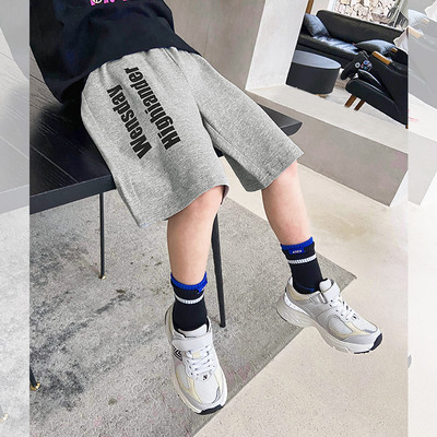 Детски къси панталони с джобове и надпис за момчета