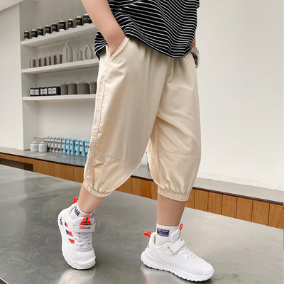 Детски къси панталони с джобове и ластик