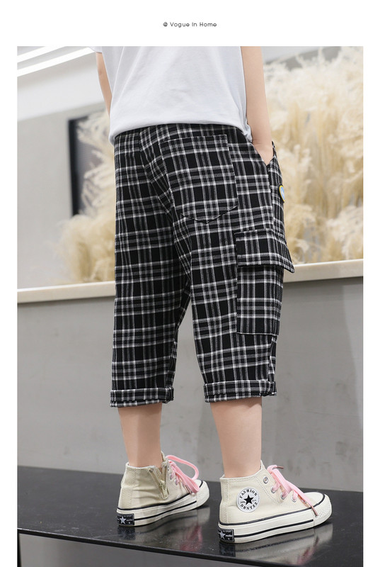 Карирани детски панталон с джобове за момчета