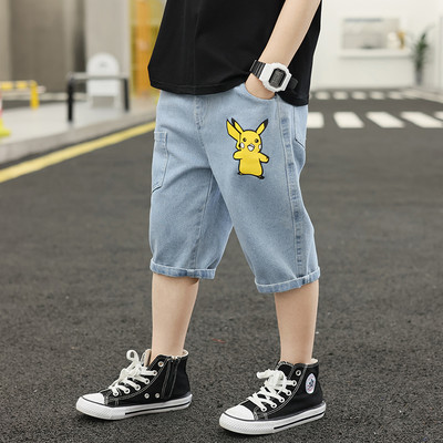 Нов модел 3/4 панталони с апликация и джобове 