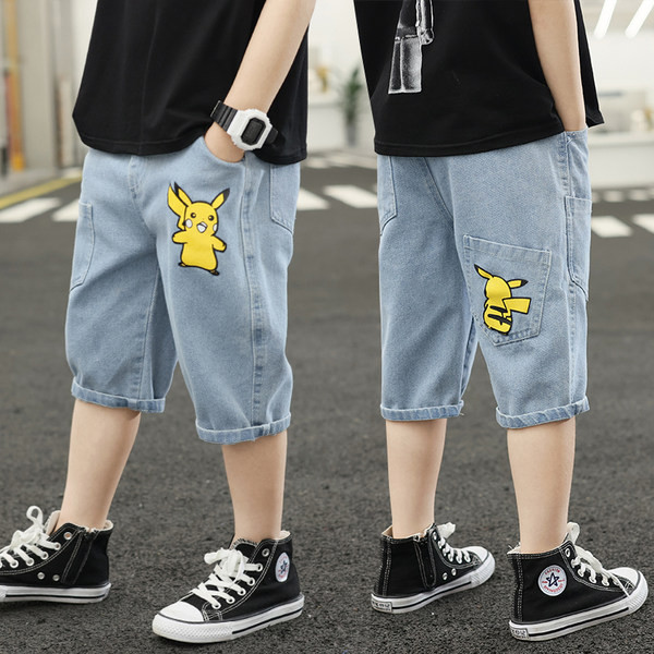 Нов модел 3/4 панталони с апликация и джобове 