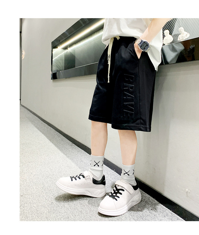 Едноцветни детски шорти за момчета с връзки и 3D надпис