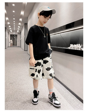 Παιδικό παντελόνι για αγόρια φαρδύ μοντέλο με ογκώδεις τσέπες