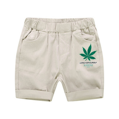 Къси летни панталони с цветна апликация