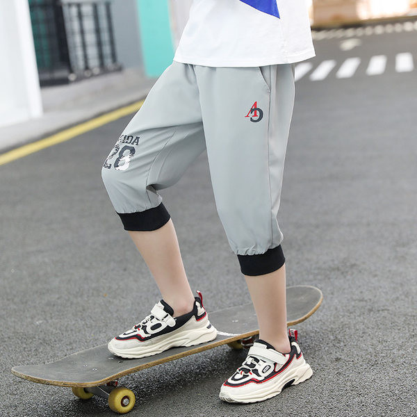 3/4 šortai iš džersio su tamprėmis