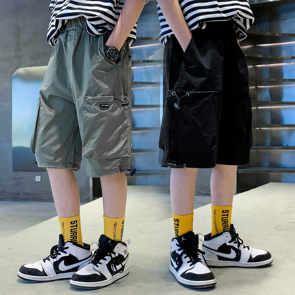 Bērnu 3/4 bikses ar kabatām un saitēm