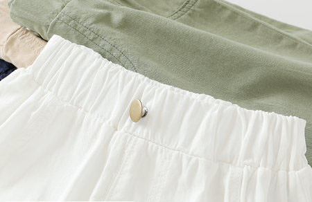 Модерни детски панталони за момчета-два модела