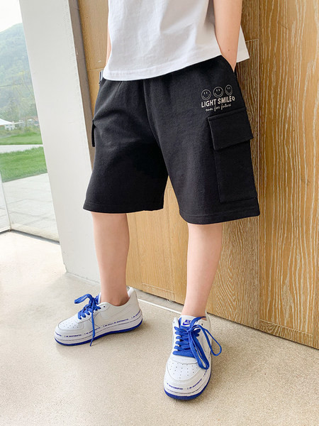 Детски летни къси панталони с апликация 