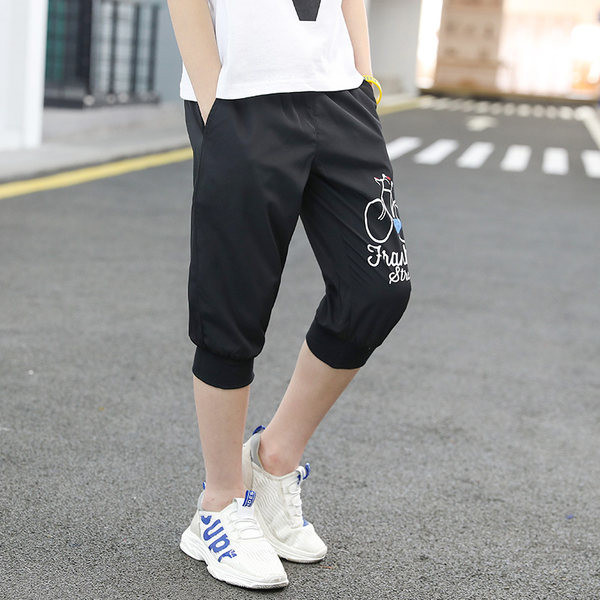 Детски 3/4 панталони с апликация и ластик