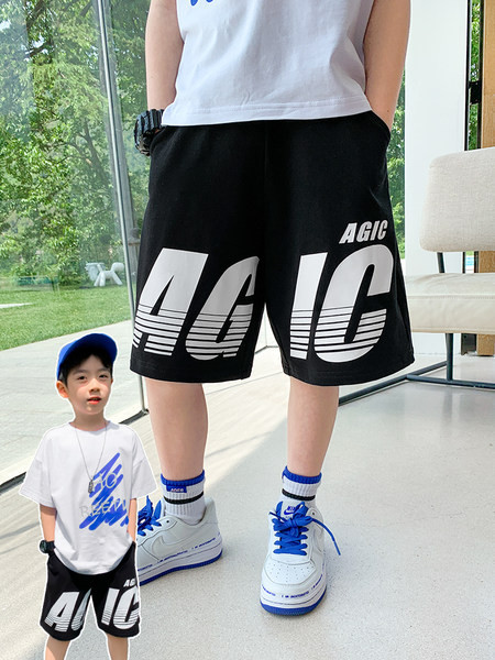 Детски широки къси панталони с надпис за момчета 